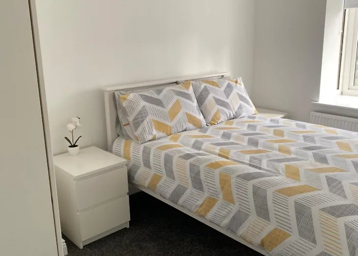 דירה Modern Comfortable Four Bedroom House In Great Location דבלין